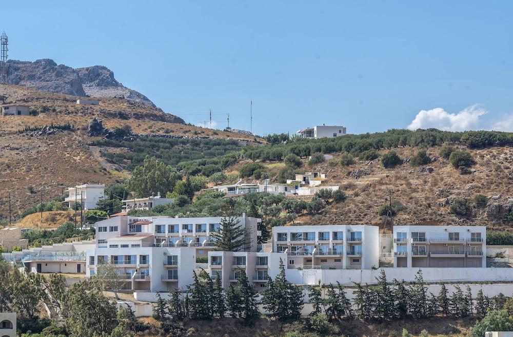 Damnoni Bay Hotel Buitenkant foto