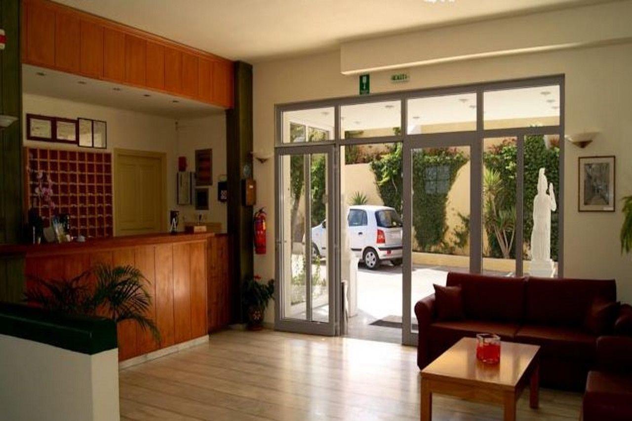 Damnoni Bay Hotel Buitenkant foto
