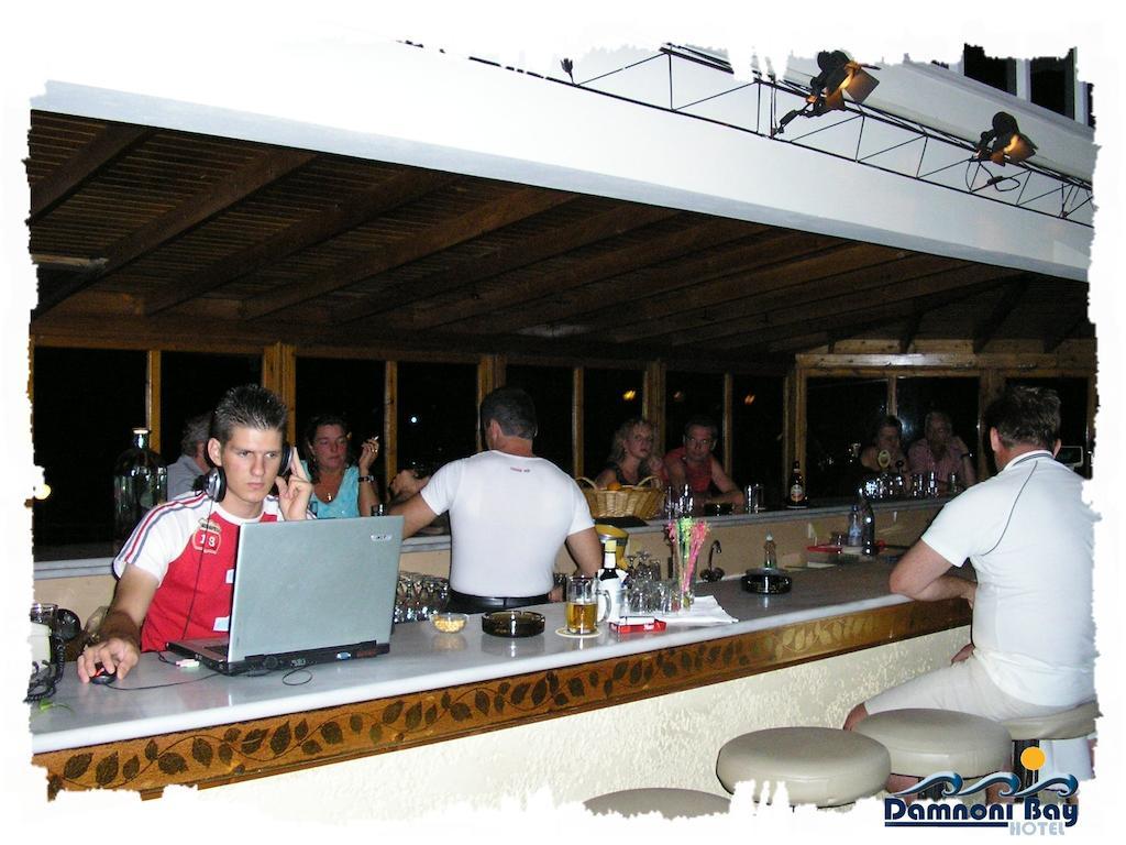 Damnoni Bay Hotel Buitenkant foto