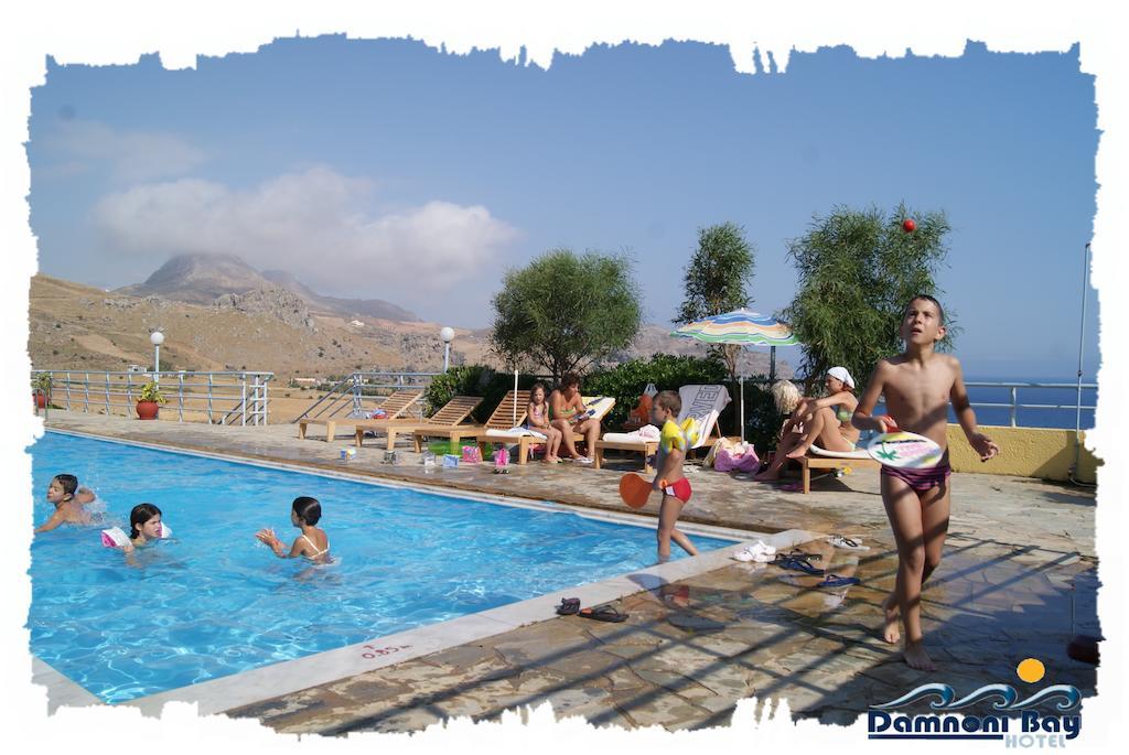 Damnoni Bay Hotel Buitenkant foto