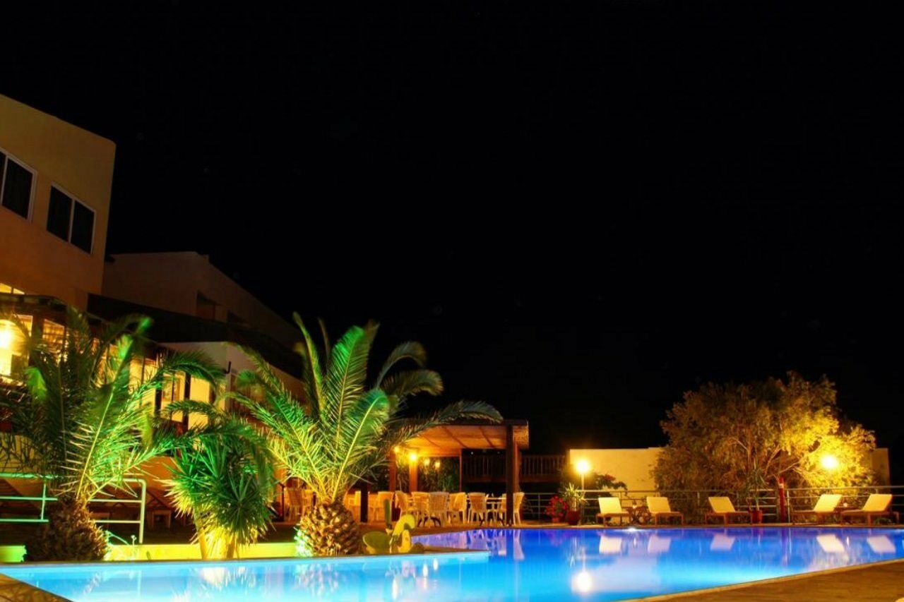 Damnoni Bay Hotel Buitenkant foto